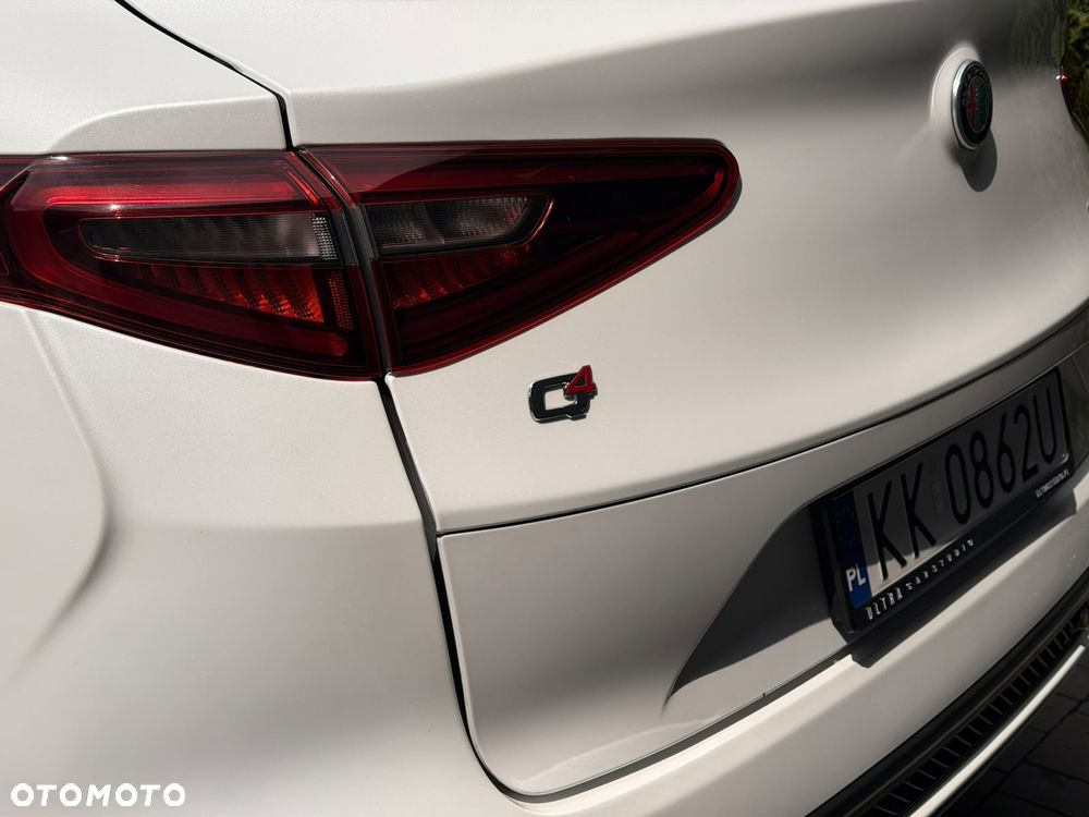 Alfa Romeo Stelvio 2.9 V6 Bi-Turbo Quadrifoglio Q4 - 8
