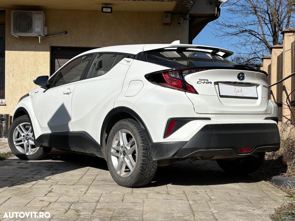Toyota C-HR - 4