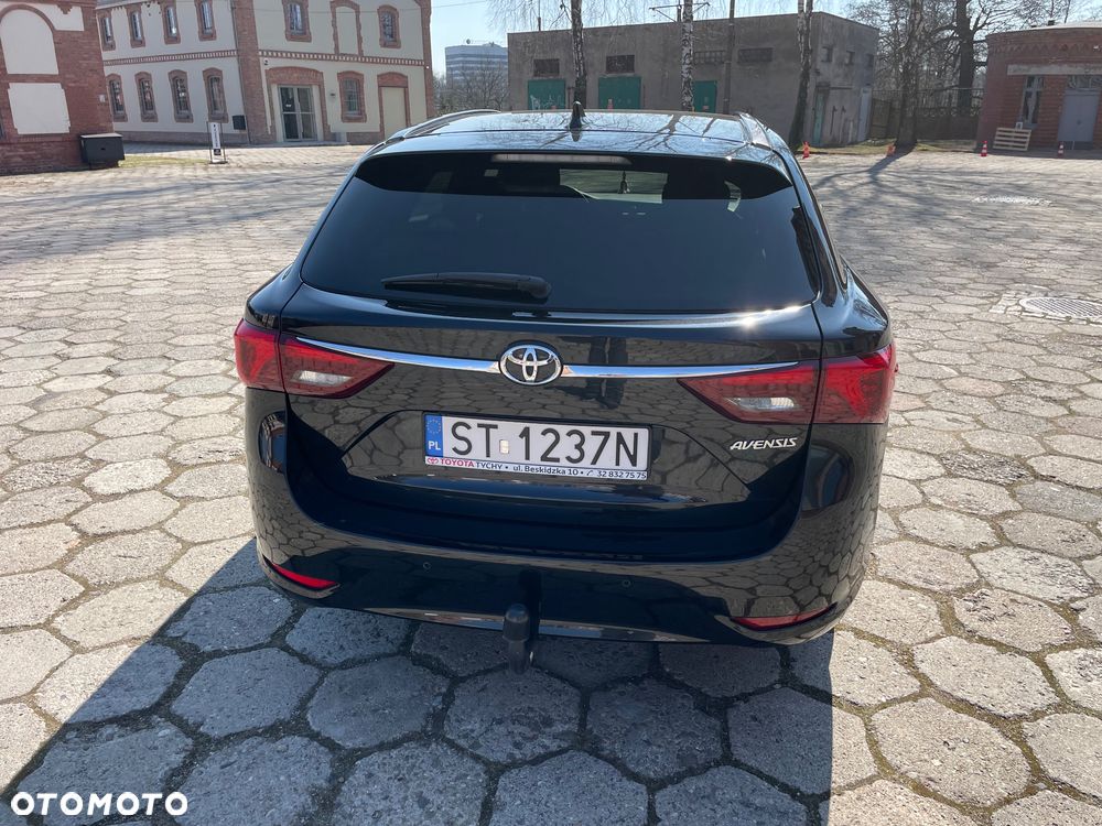 Toyota Avensis 1.8 Premium MS - 7