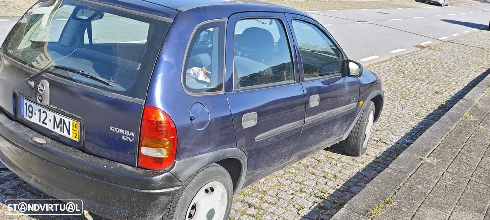 Opel Corsa 1.4 Swing - 3