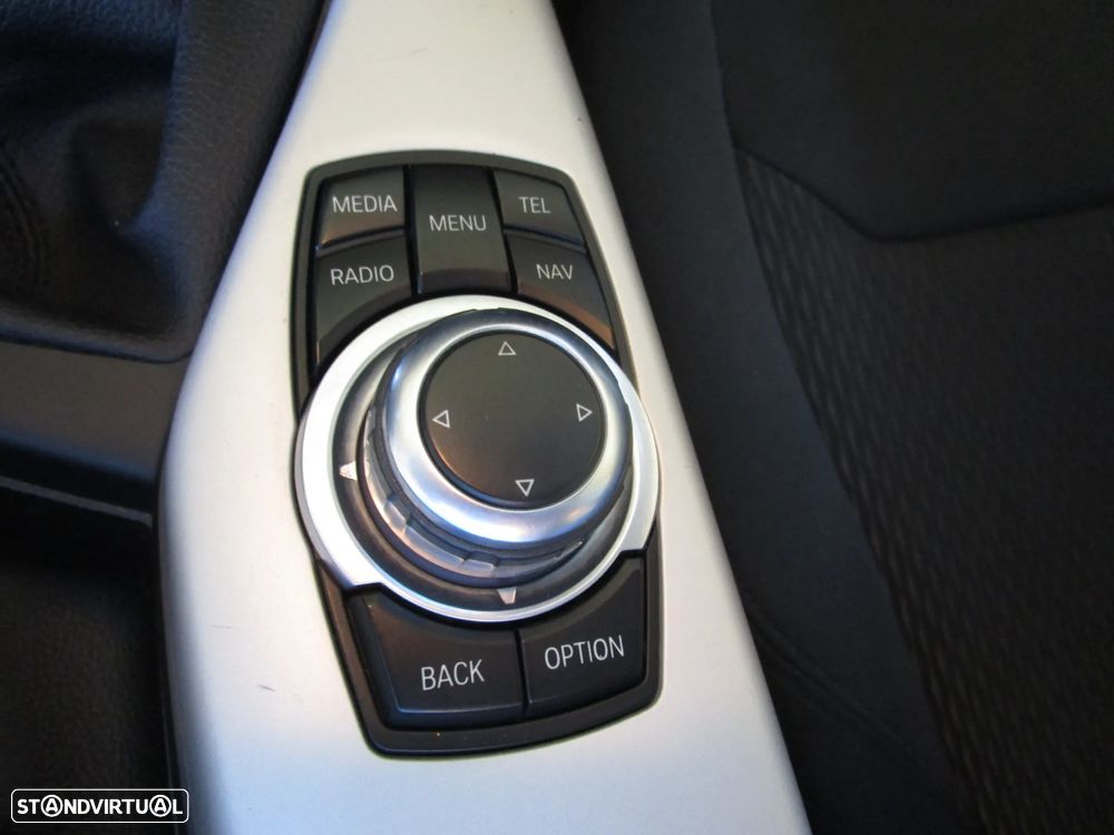 BMW 116 d EDynamics Line Sport - 26