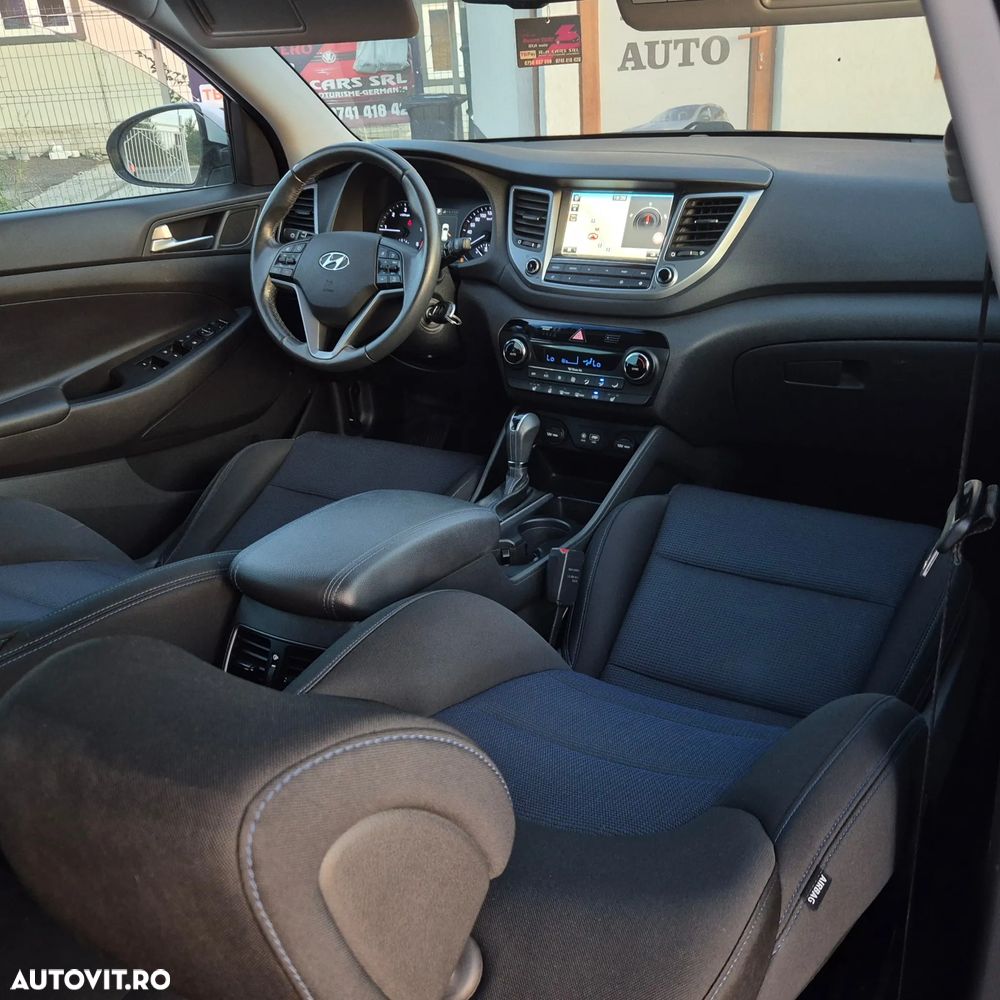 Hyundai Tucson 2.0 CRDI 4WD Automatik Advantage - 13