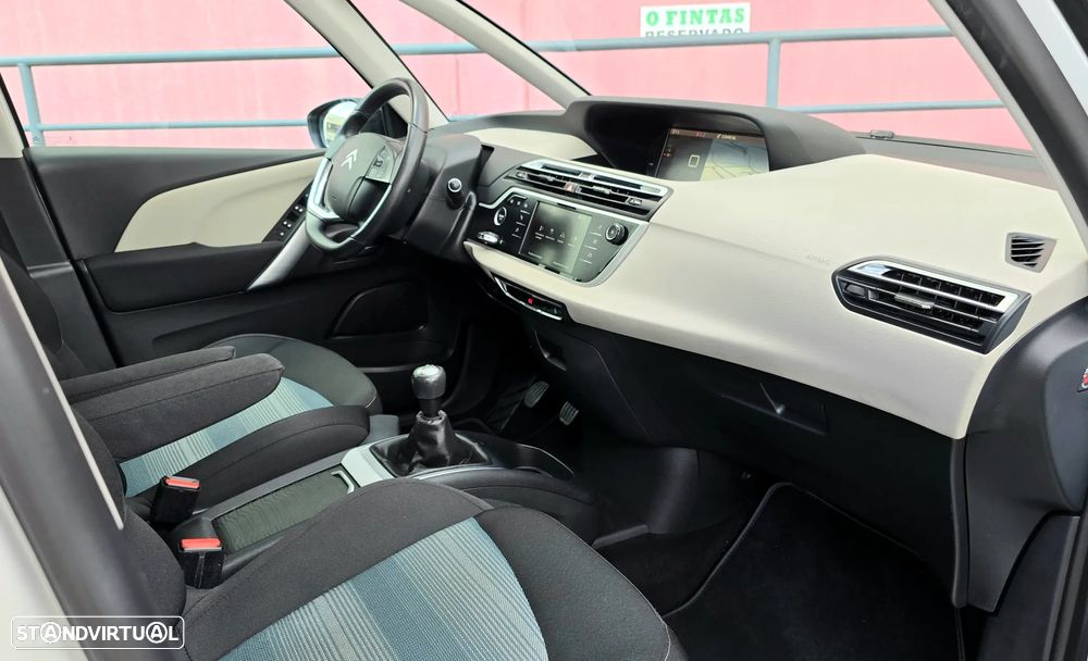 Citroën C4 Spacetourer PureTech 130 Stop&Start RIP CURL - 26