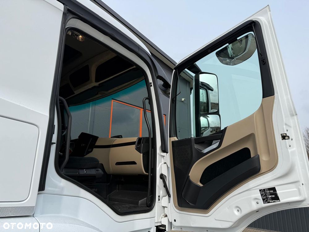 Mercedes-Benz Actros 1824 chłodnia multitemperatura // E6 // Niski przebieg !! 297 tyś.km !! // 18 Epal // winda DHOLLANDIA - 23