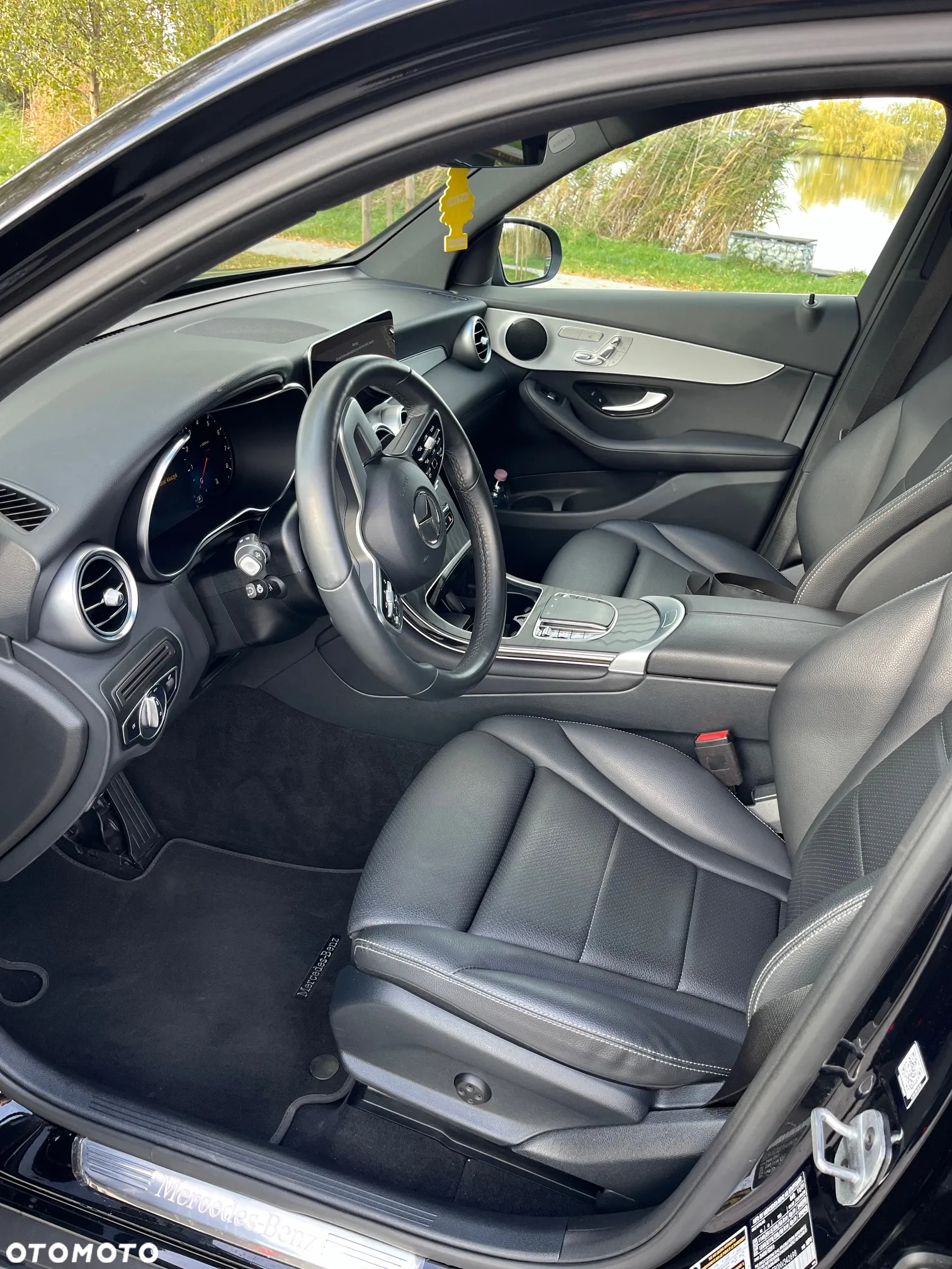 Mercedes-Benz GLC 300 4-Matic - 16