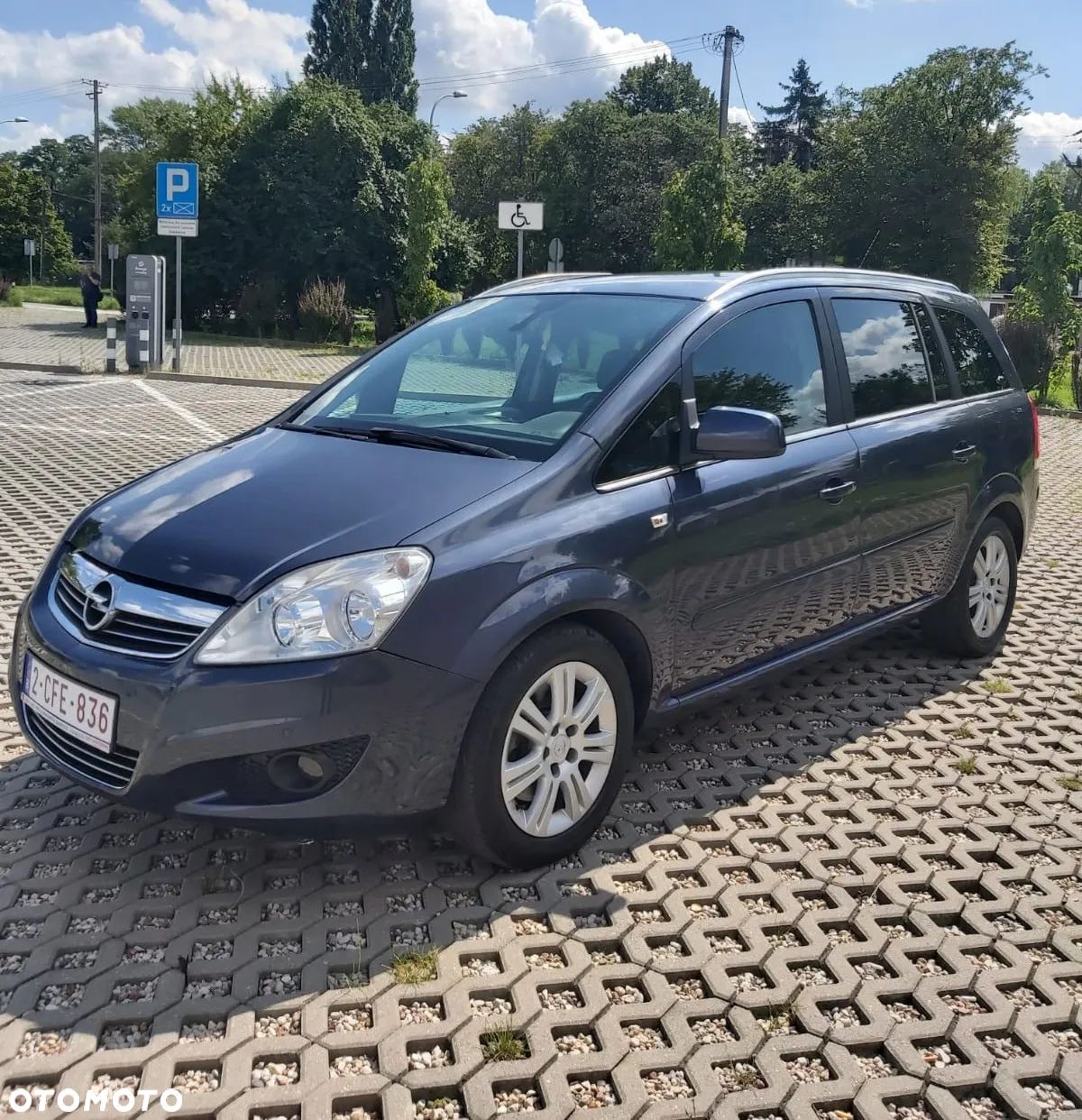 Opel Zafira 1.7 CDTI Cosmo - 1
