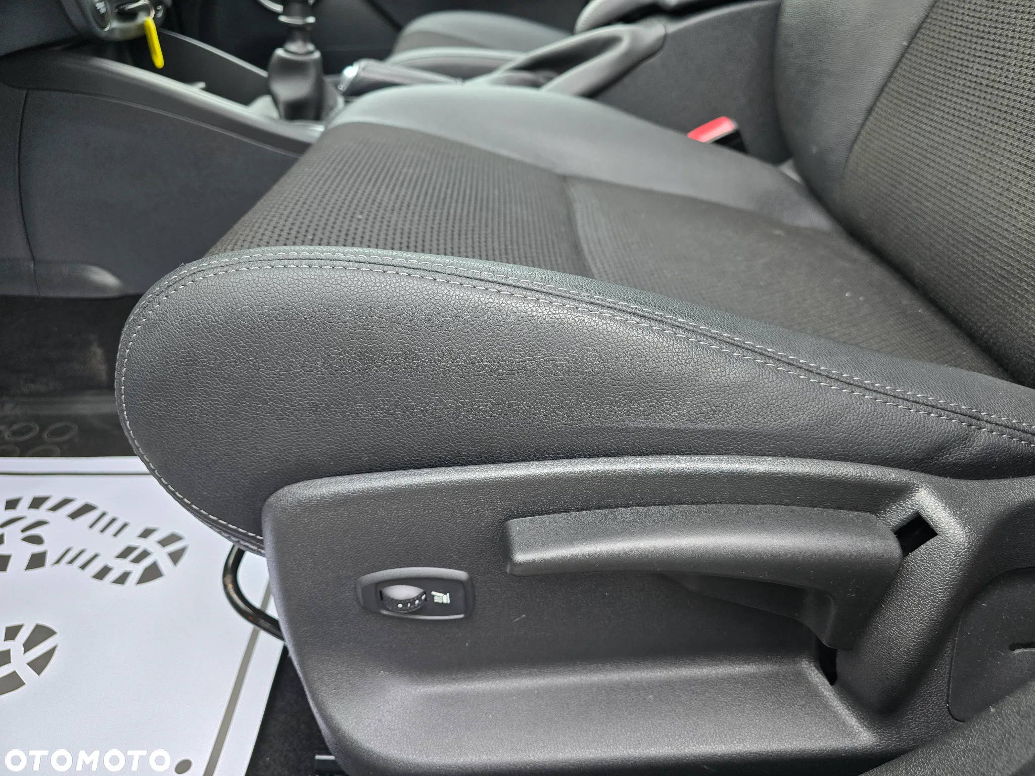 Renault Megane 1.6 16V Business - 26