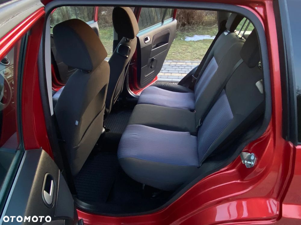 Ford Fusion 1.4 Trend - 30