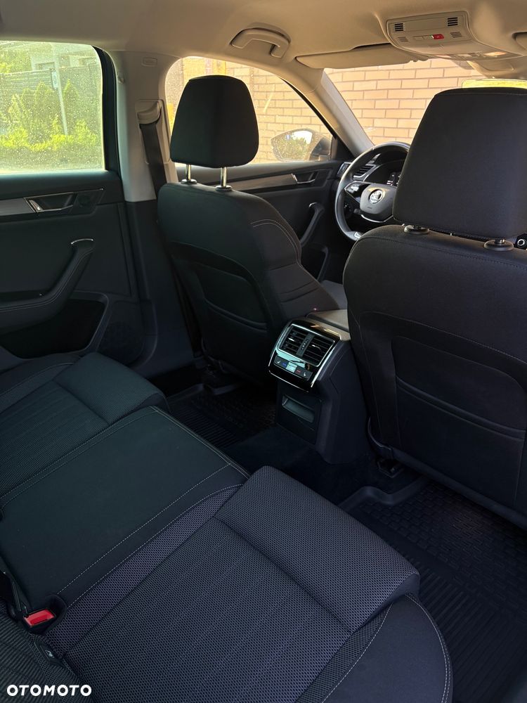 Skoda Superb 1.5 TSI Style DSG - 11