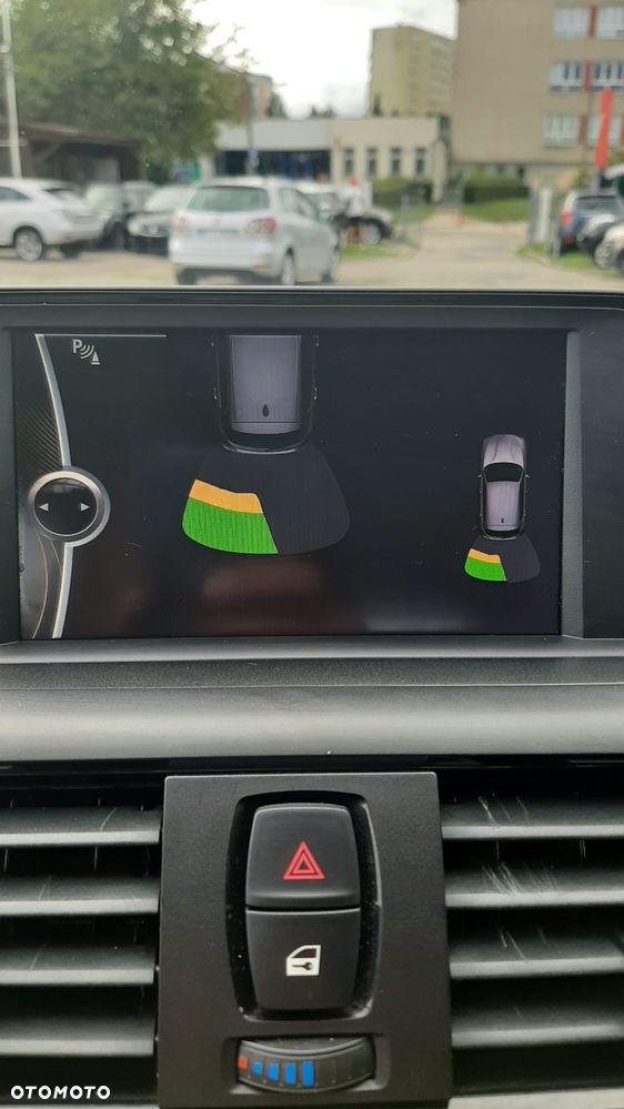 BMW Seria 1 116d DPF Edition Lifestyle - 26