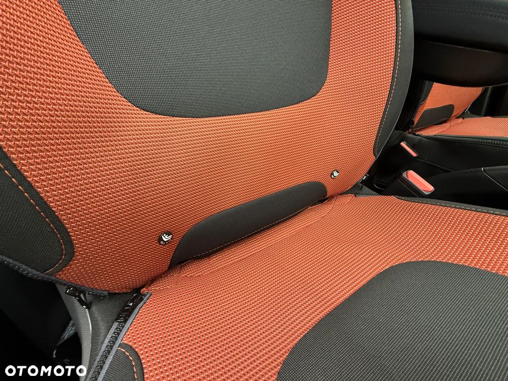 Renault Captur - 27