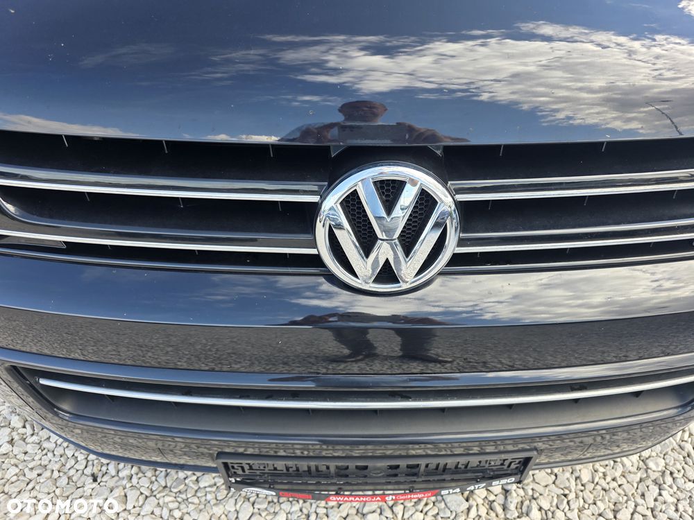 Volkswagen Multivan - 28