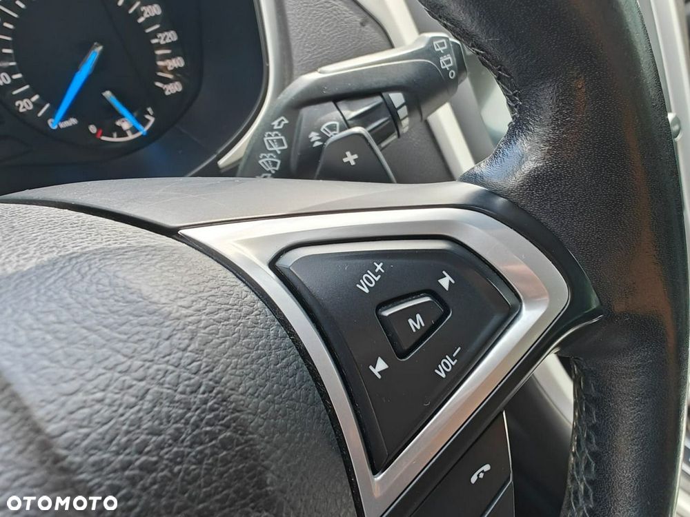 Ford Mondeo - 20