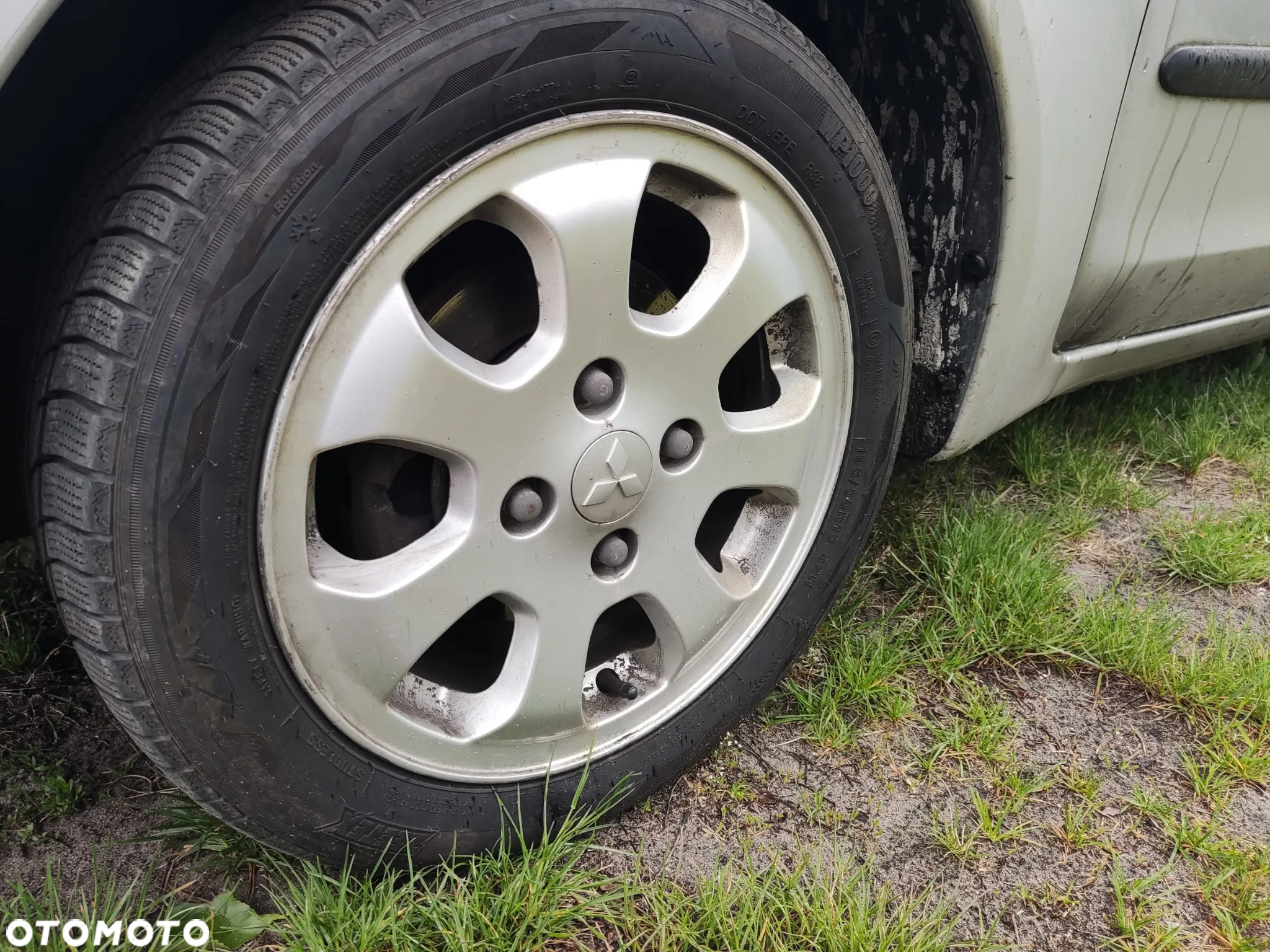 Mitsubishi Colt 1.5 Invite - 2