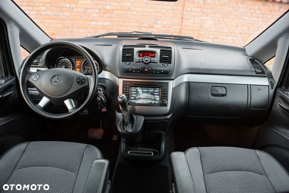 Mercedes-Benz Viano - 19