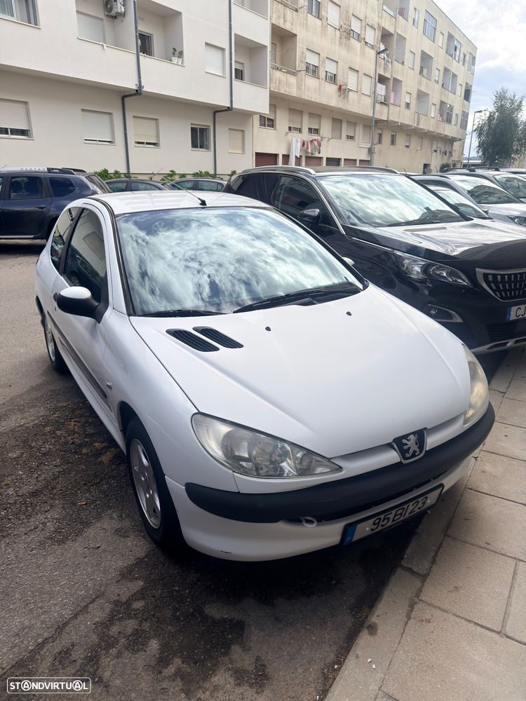 Peugeot 206 1.4 HDi XR - 2