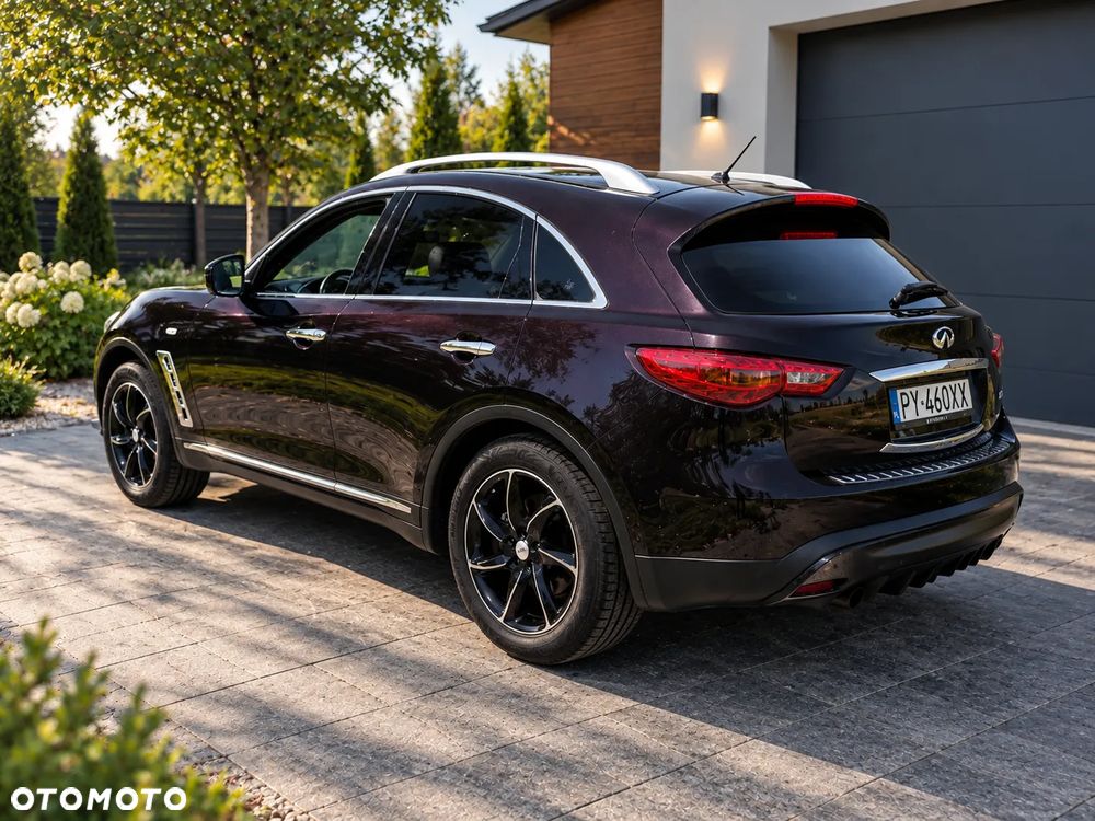 Infiniti FX FX30d S Premium - 6