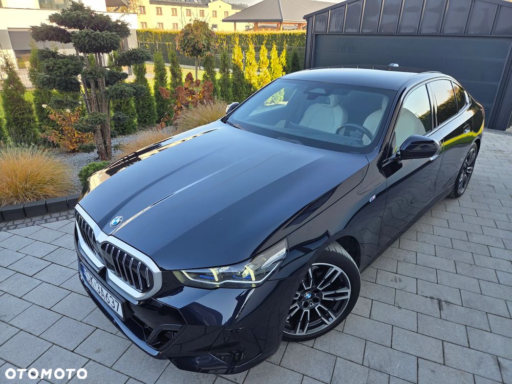 BMW Seria 5 520d xDrive mHEV M Sport - 3