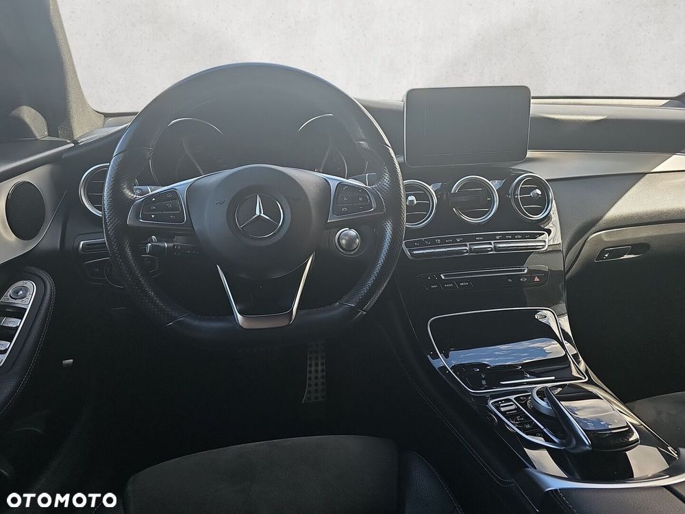 Mercedes-Benz GLC 250 4-Matic - 17