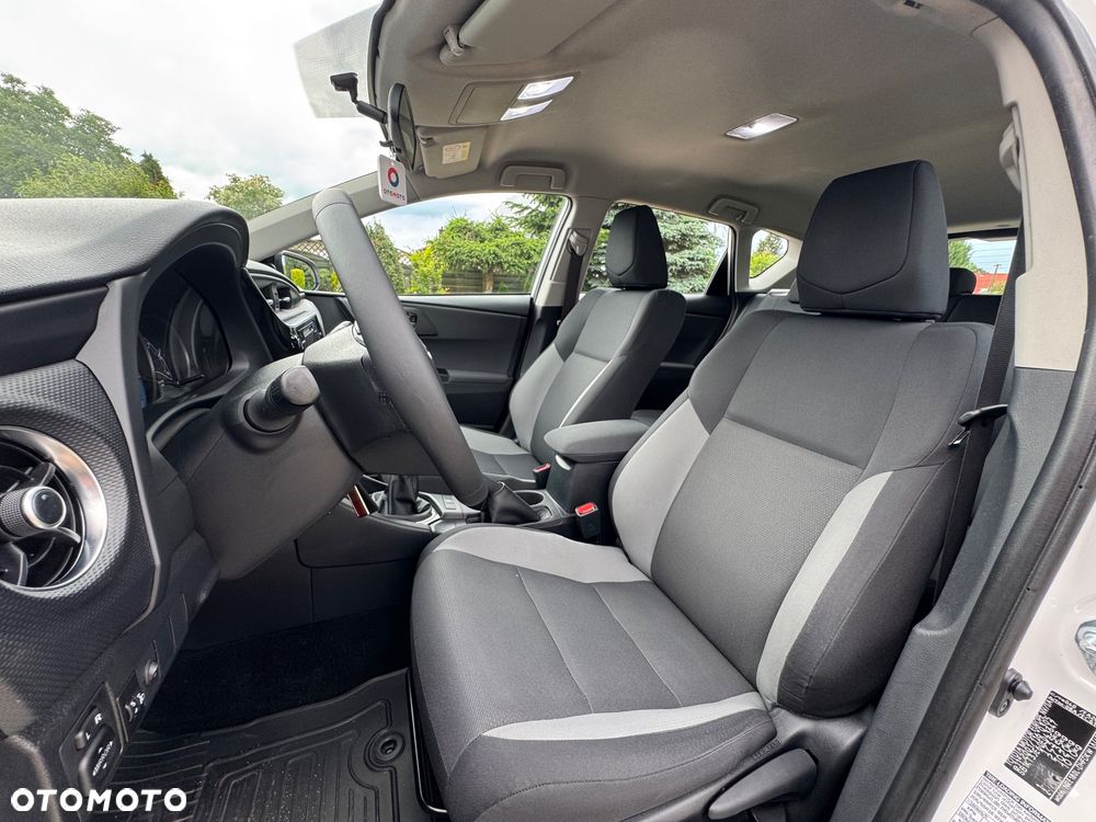 Toyota Auris 1.33 VVT-i Active - 31