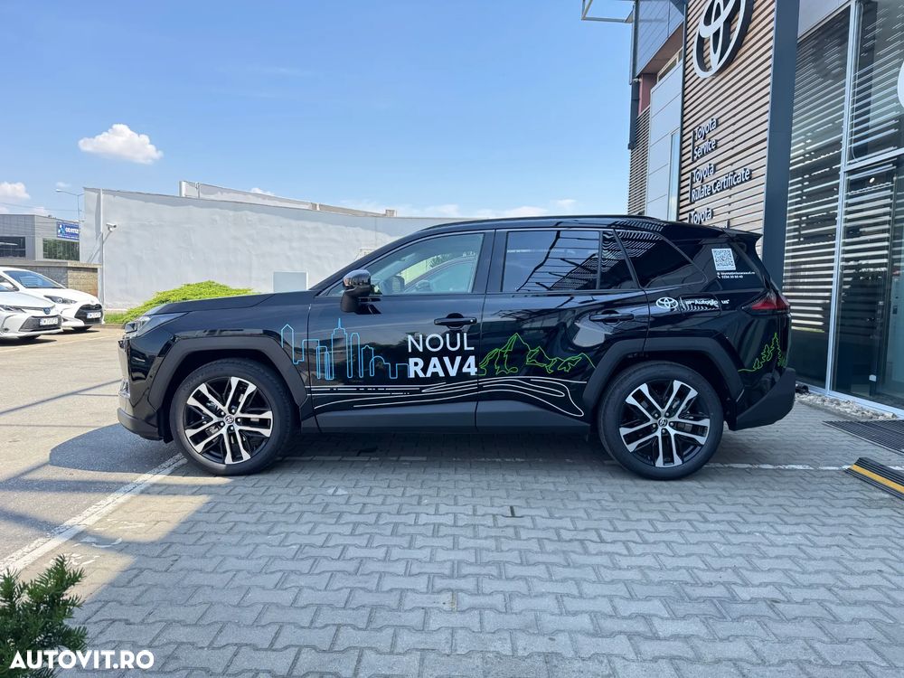Toyota RAV4 - 3