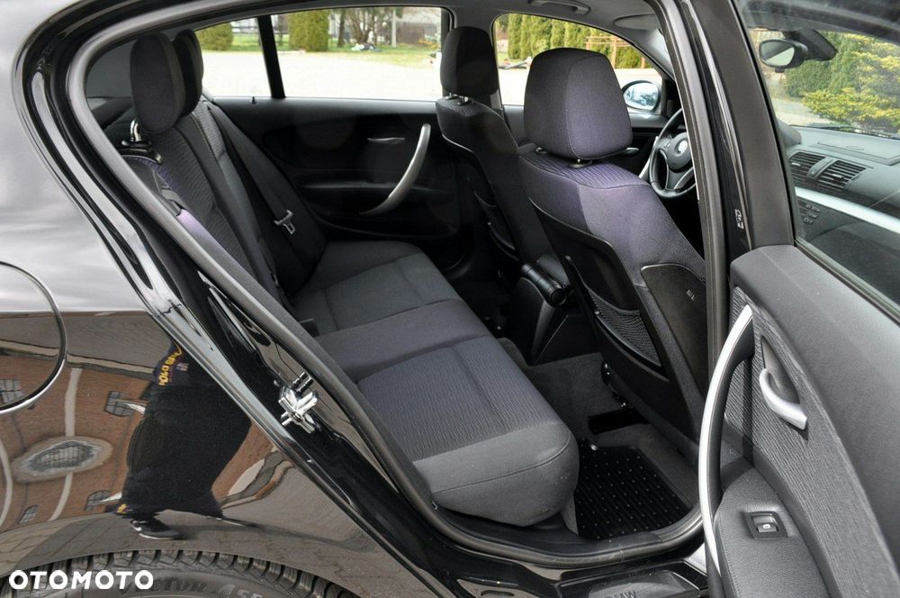 BMW Seria 1 - 18