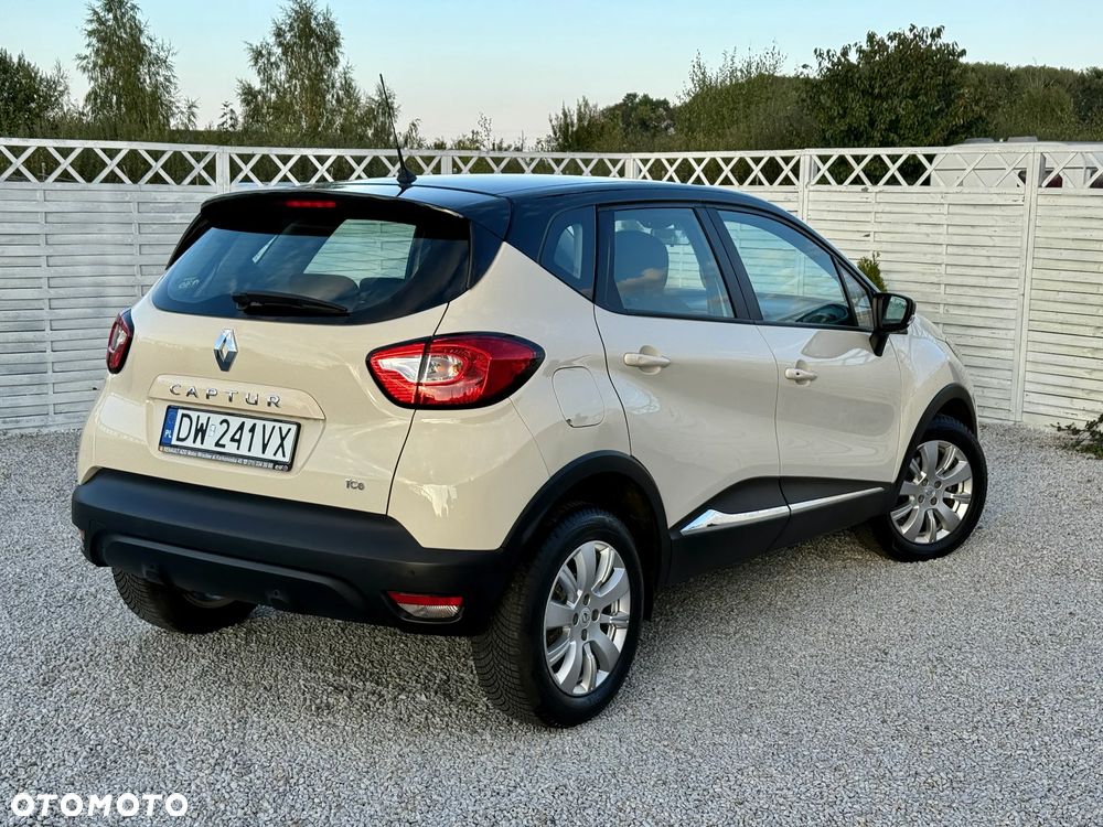 Renault Captur 1.2 TCe Intens EDC - 3