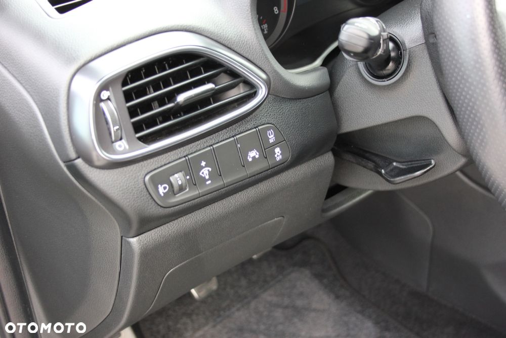 Hyundai i30 1.0 T-GDI N-Line - 28