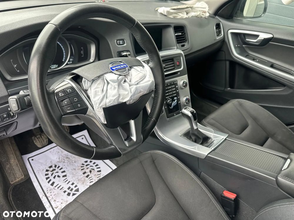 Volvo V60 - 23