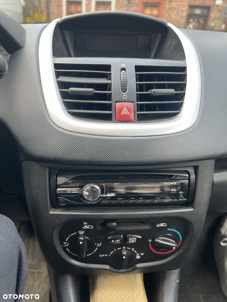 Peugeot 206 plus - 5
