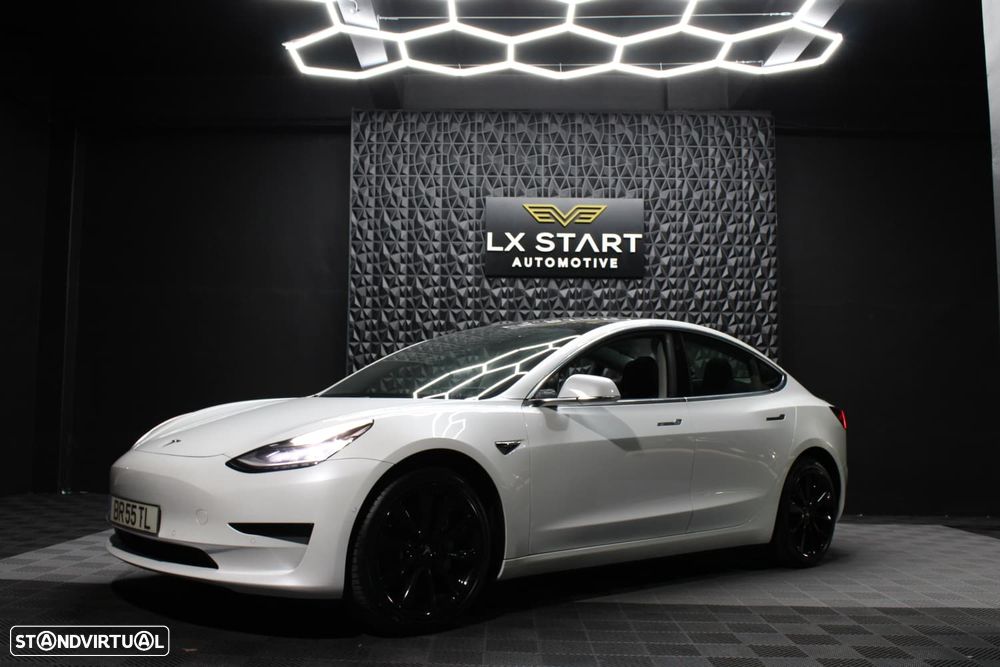 Tesla Model 3 Standard Range Plus RWD - 2