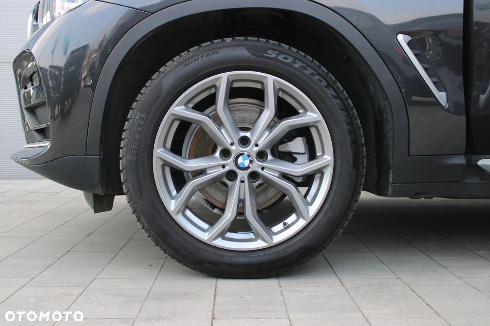 BMW X4 xDrive20i xLine sport - 11