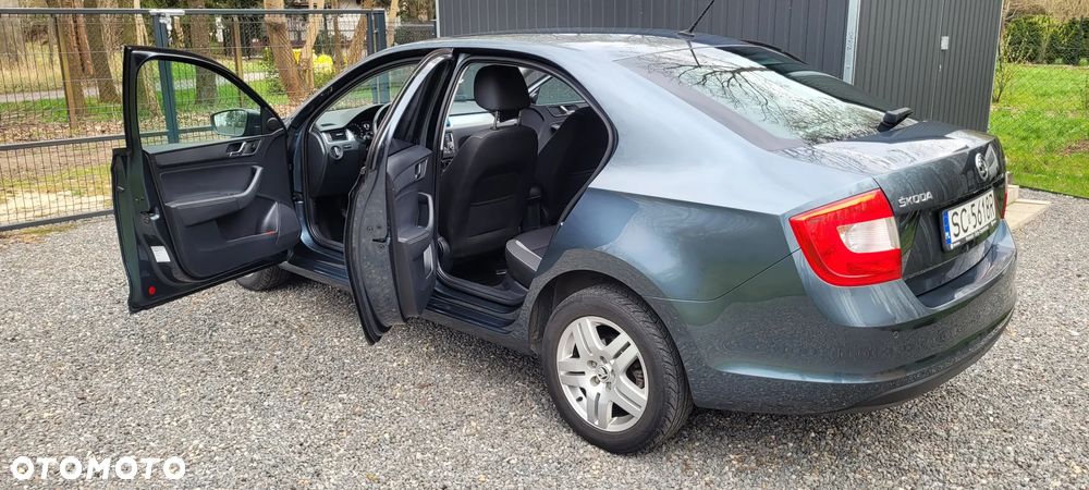 Skoda RAPID ver-1-6-tdi-dpf-ambition - 5