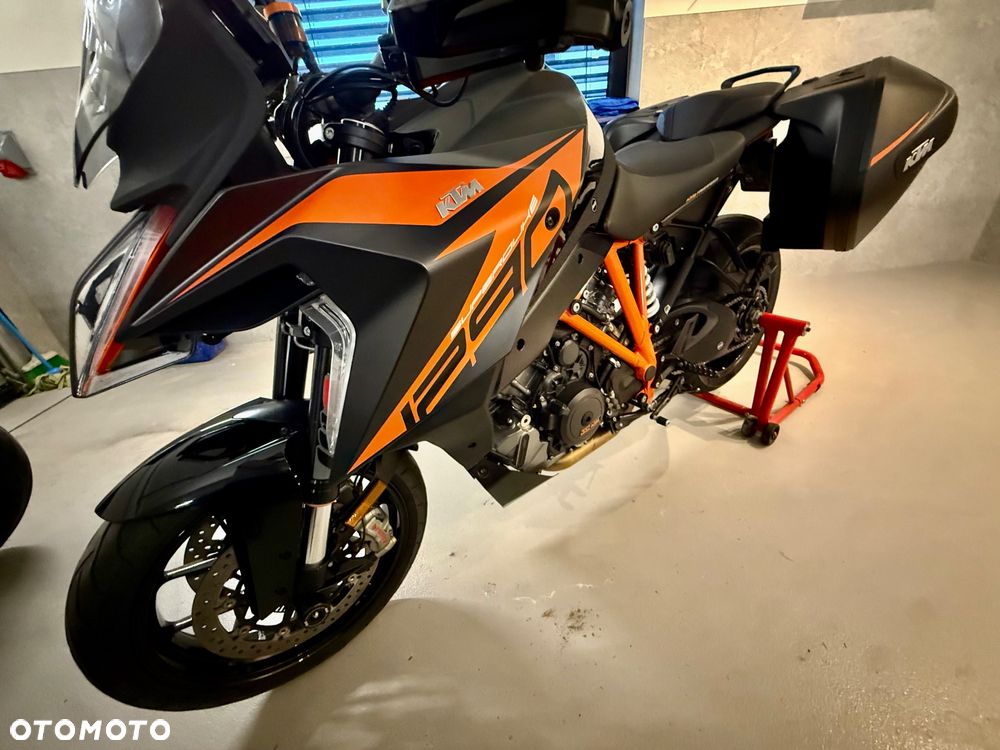 KTM Super Duke - 5