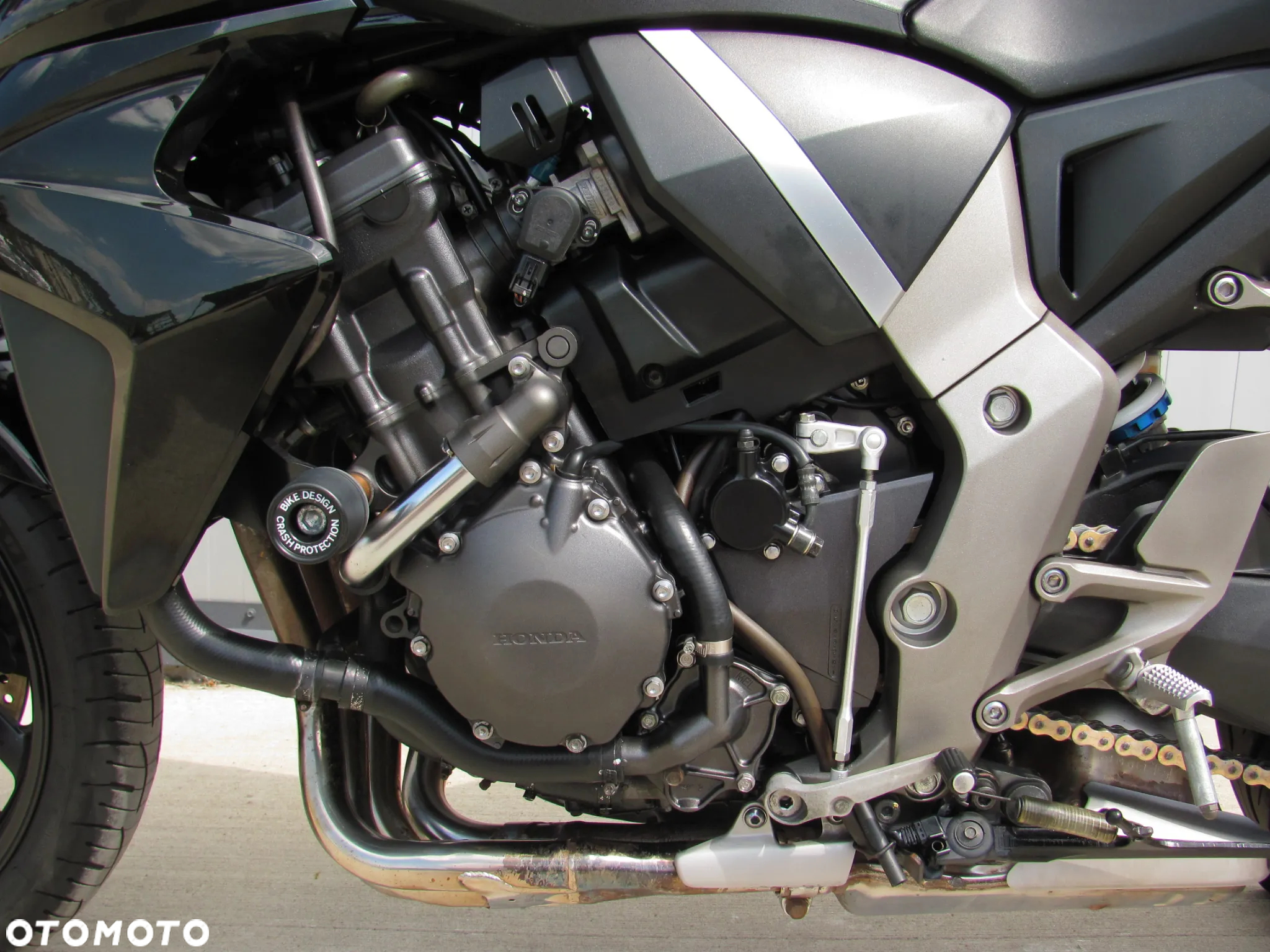 Honda CB - 23