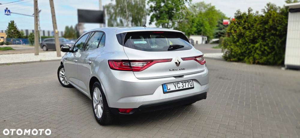 Renault Megane BLUE dCi 115 EDC INTENS - 11