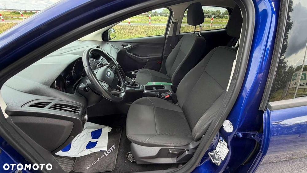 Ford Focus 1.0 EcoBoost Edition - 26