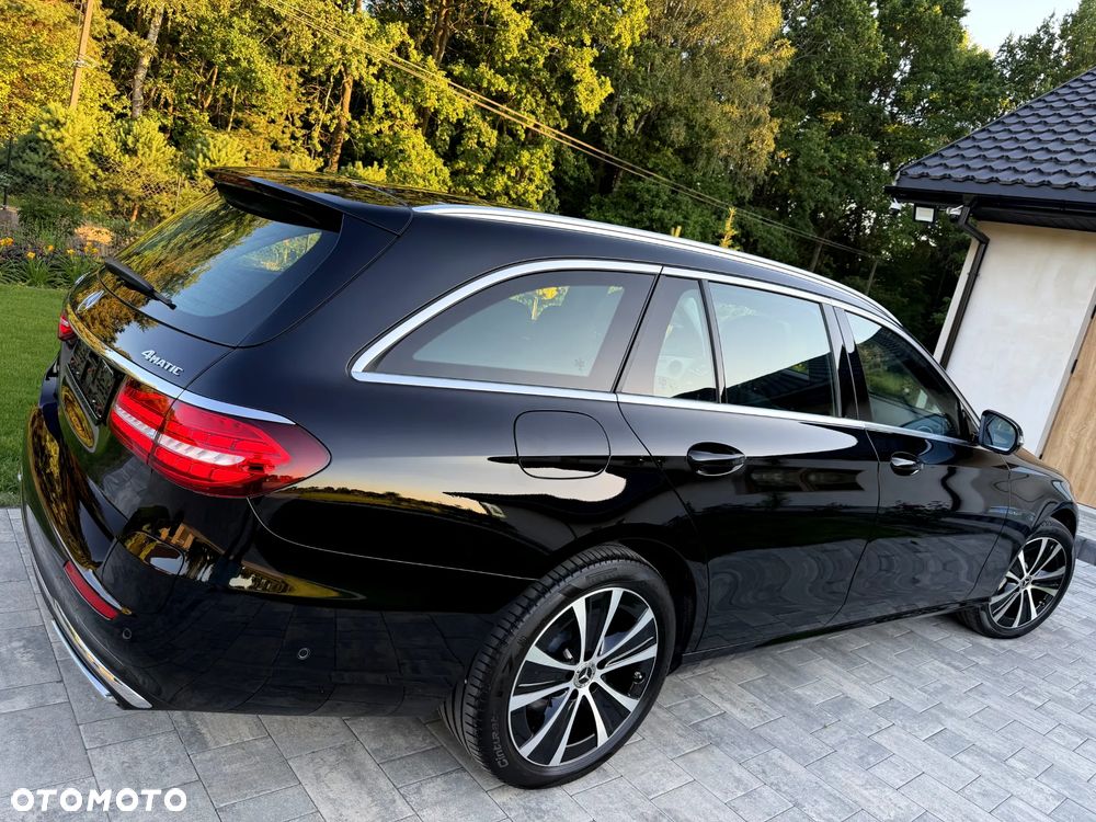 Mercedes-Benz Klasa E 300 de 4-Matic Avantgarde - 3