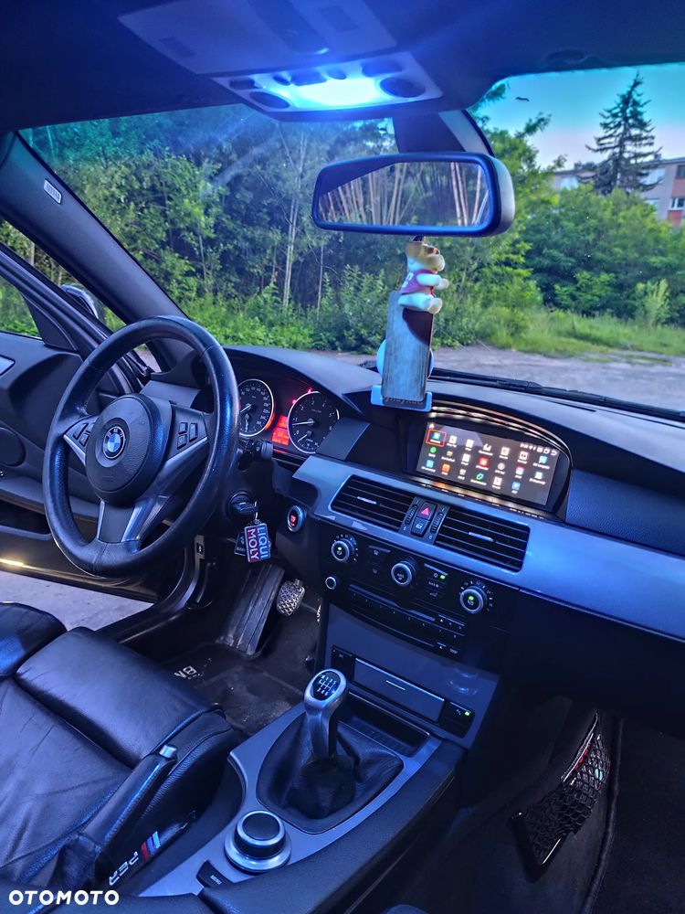 BMW Seria 5 - 13