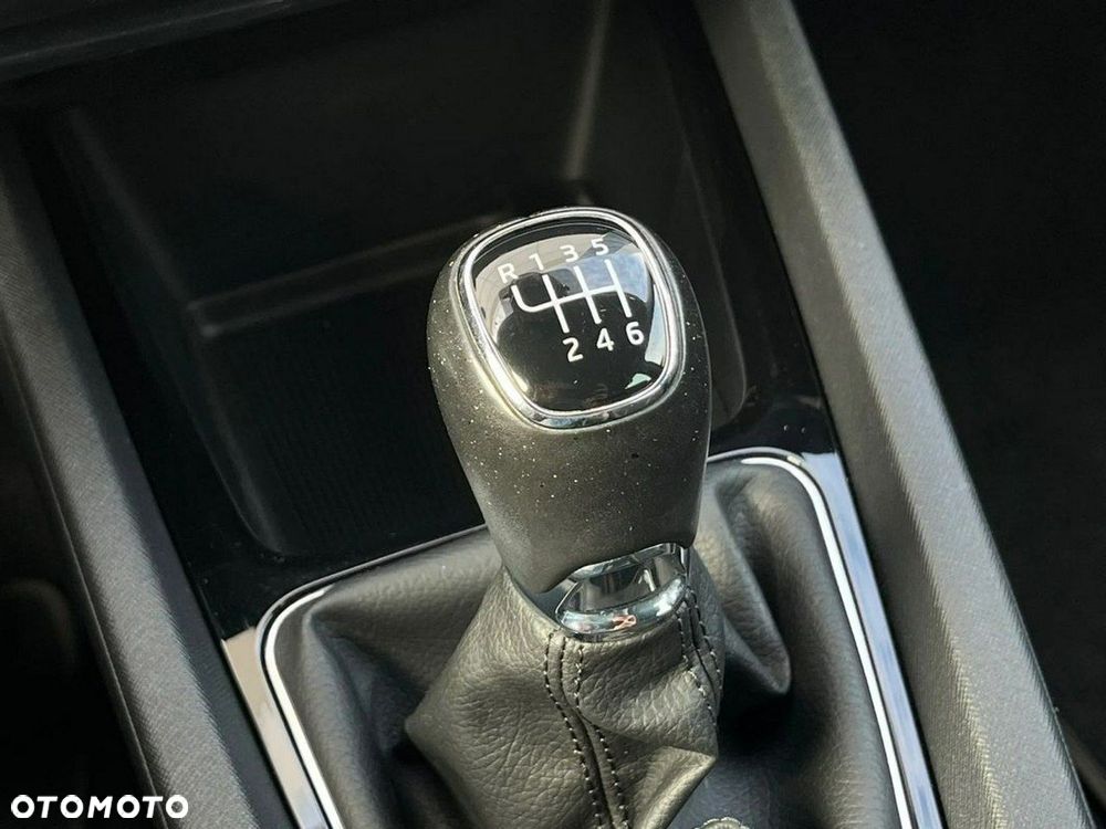 Skoda Octavia 1.5 TSI ACT Ambition - 25