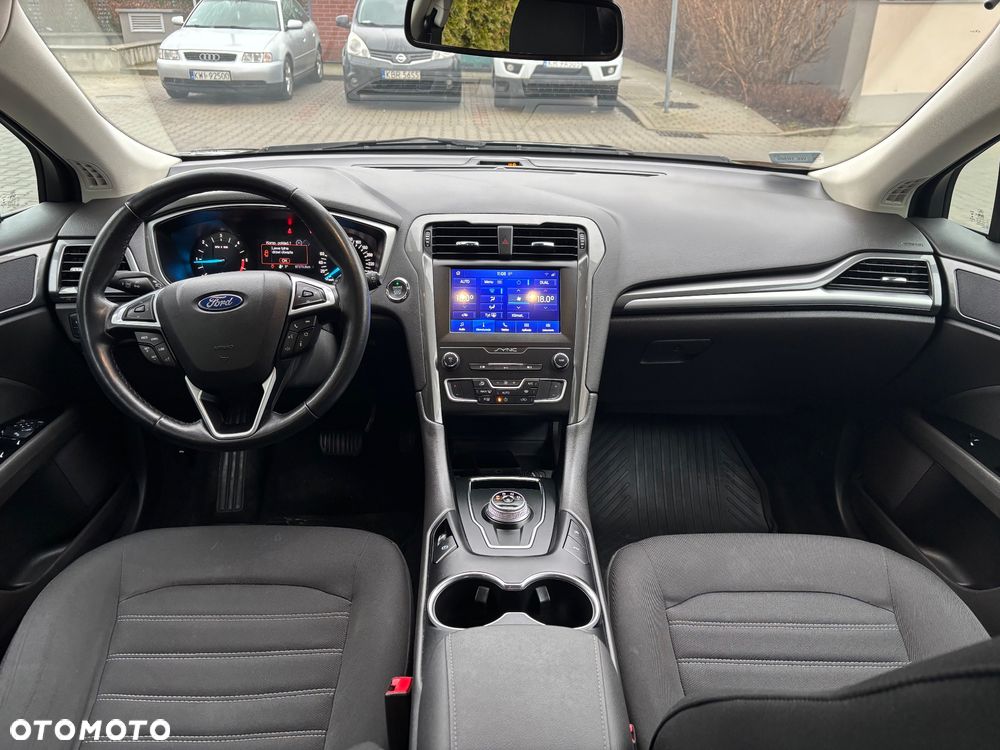 Ford Mondeo 2.0 TDCi Trend PowerShift - 22