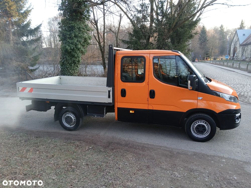 Iveco 35S12 - 21