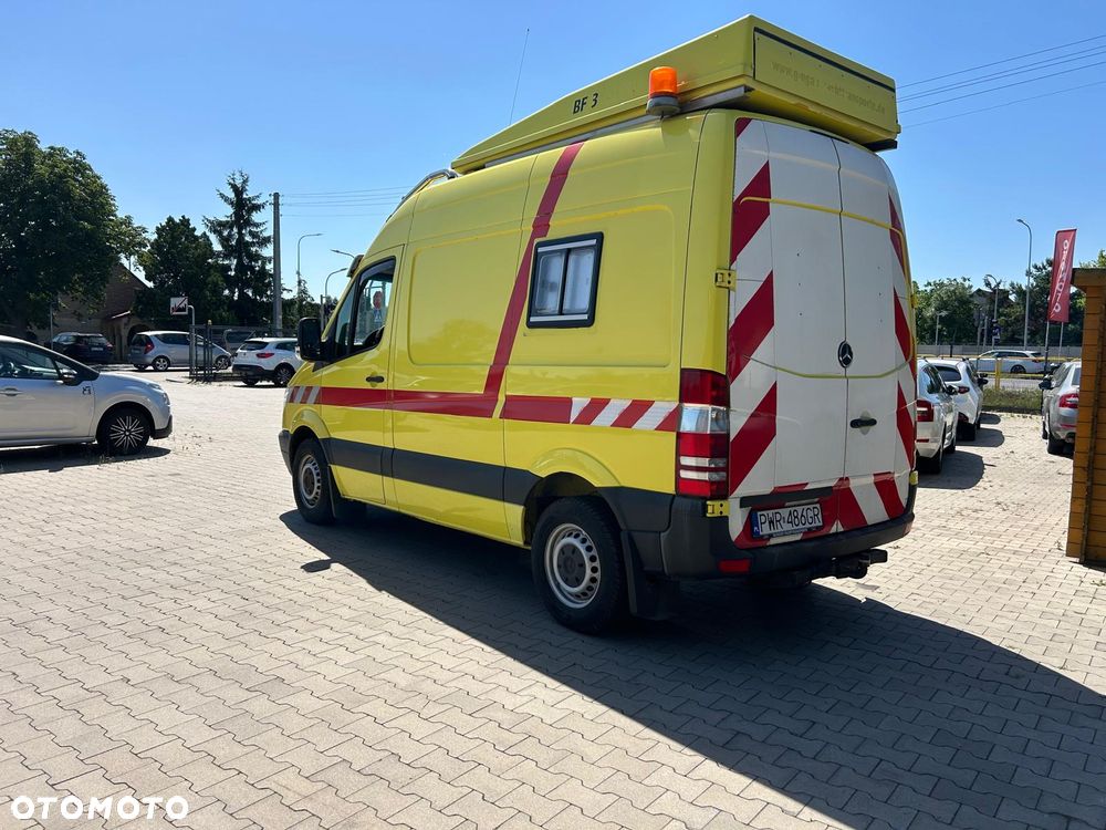 Mercedes-Benz Sprinter - 6