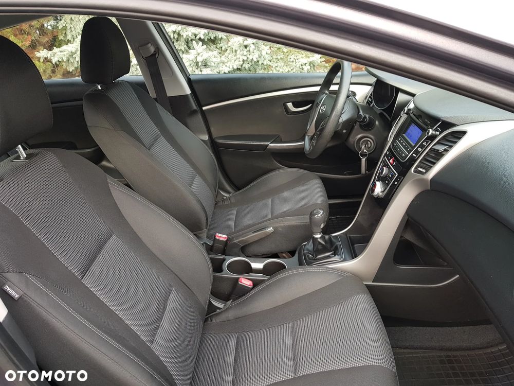 Hyundai i30 1.4 BlueDrive Run - 26