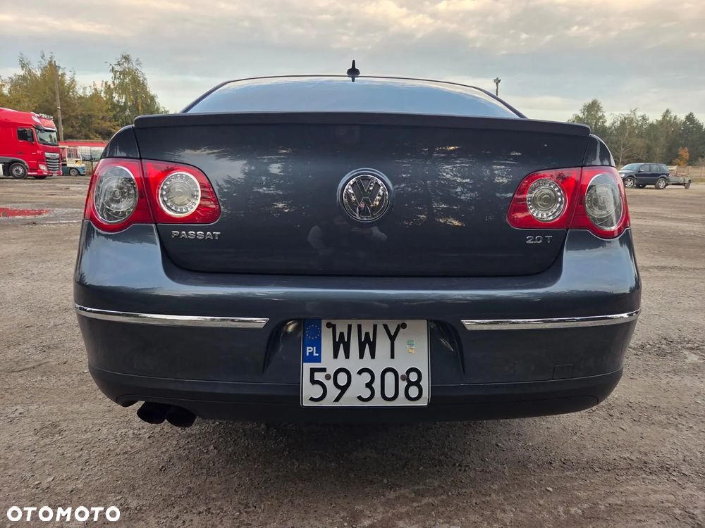 Volkswagen Passat 2.0 TSI Highline DSG - 21