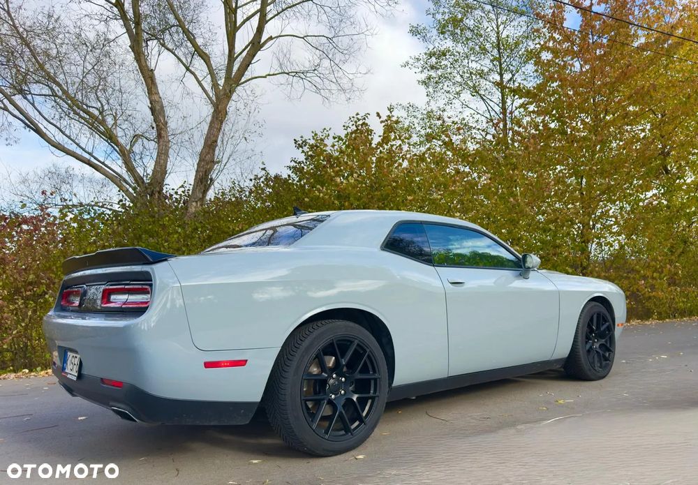 Dodge Challenger 3.6 SXT Plus - 6