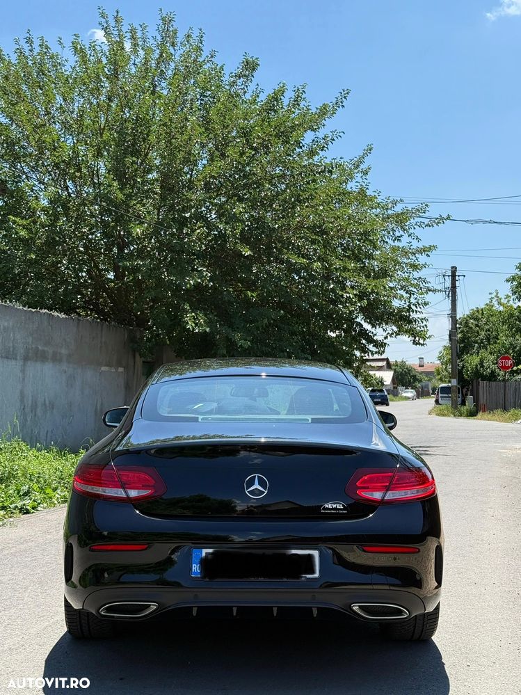 Mercedes-Benz C - 9