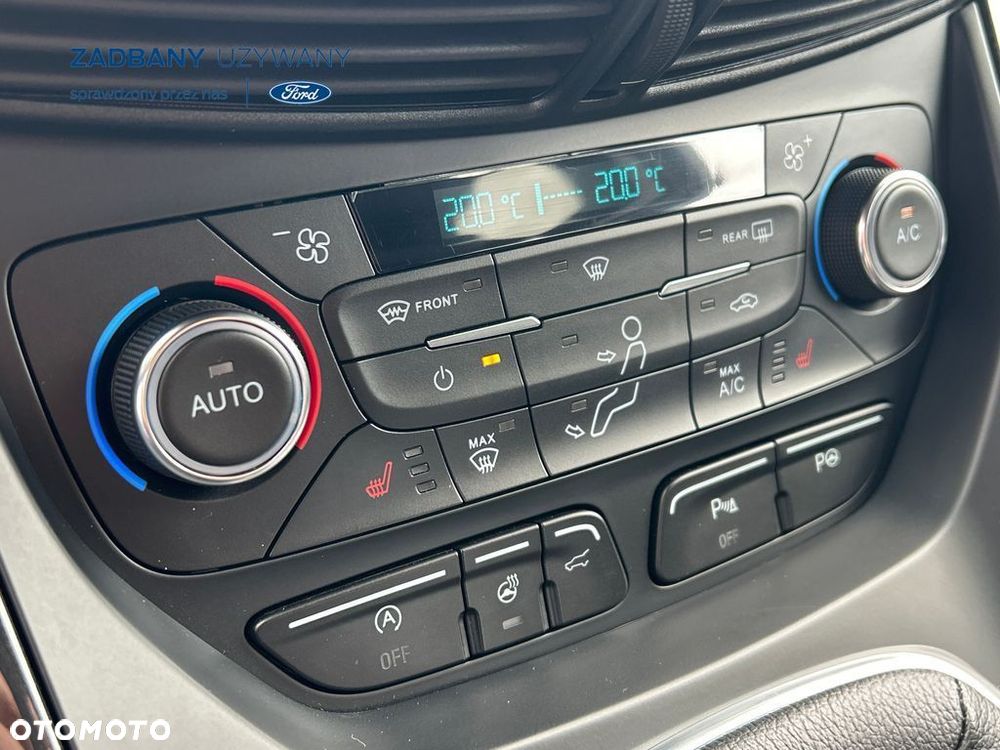 Ford Kuga 1.5 EcoBoost 2x4 ST-Line - 18