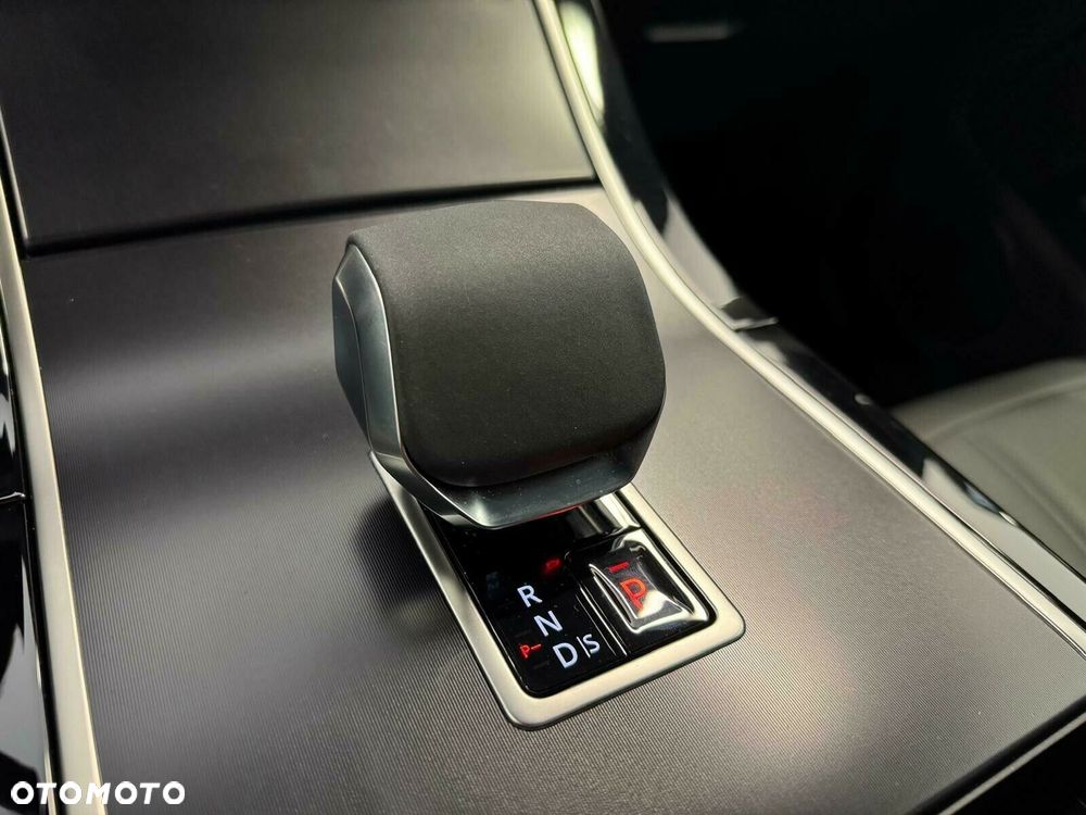 Land Rover Range Rover Evoque - 24