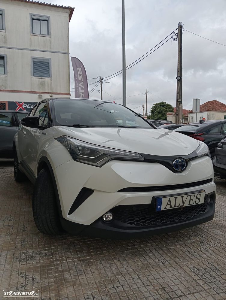 Toyota C-HR 1.8 Hybrid Square Collection - 32